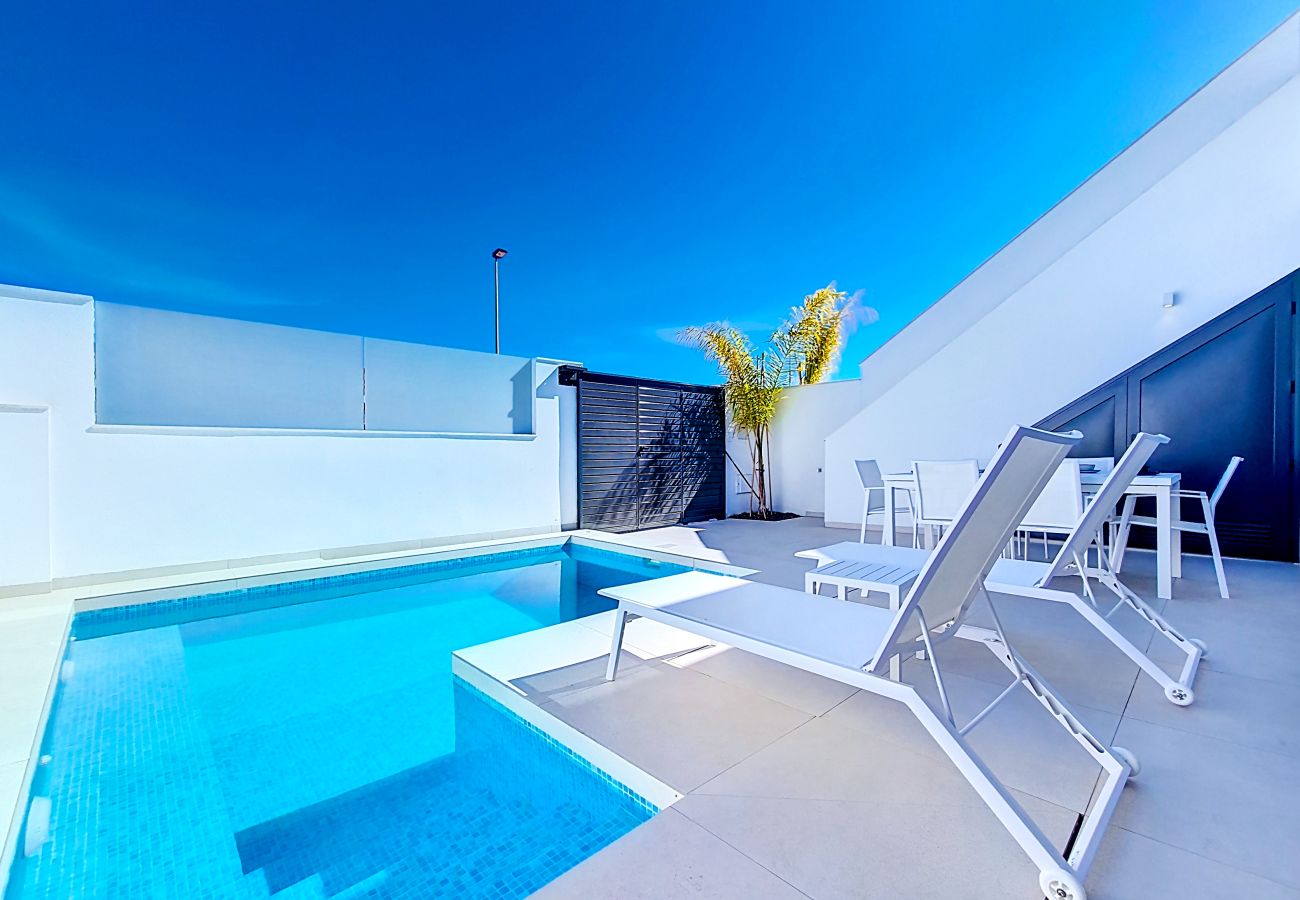 Moderne luxe villa in San Javier met privézwembad te huur